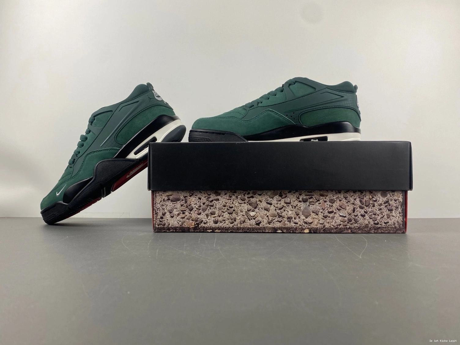 Men's Grandma's Sylvester Jordan Nigel 4 Driveway SP RM HF4334-300 0119